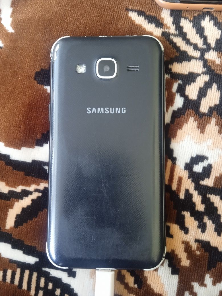 Samsung Galaxy J2 (2016)