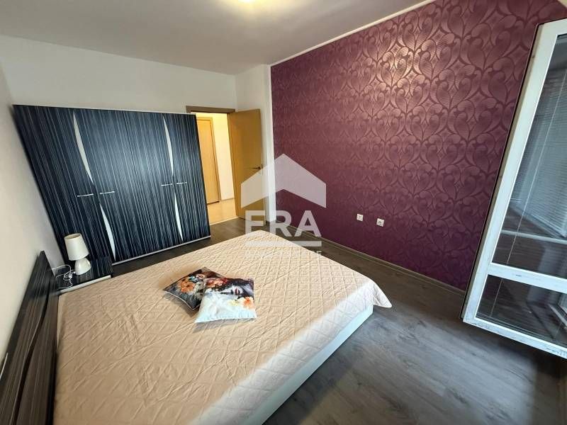 Дава се под наем Двустаен апартамент в Бургас, Славейков - 64 кв.м за 408 € - Снимка #5