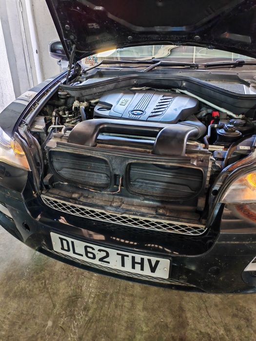 Dezmembrez BMW X6 E71 facelift N57