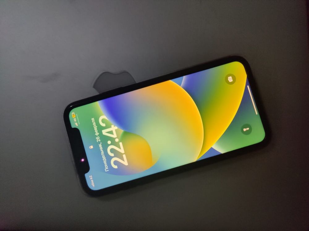 Iphone XR срочно продаю