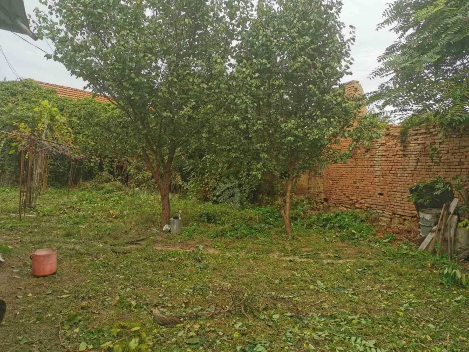 ПРОДАВА Къща с. Гложене, общ. Козлодуй, обл. Враца