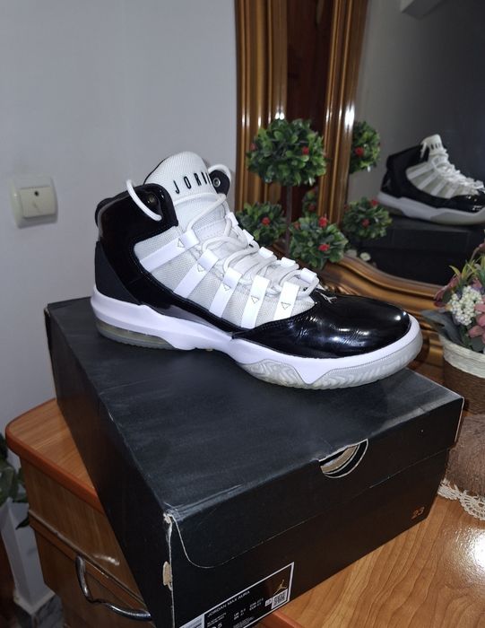 Jordan Max Aura 43