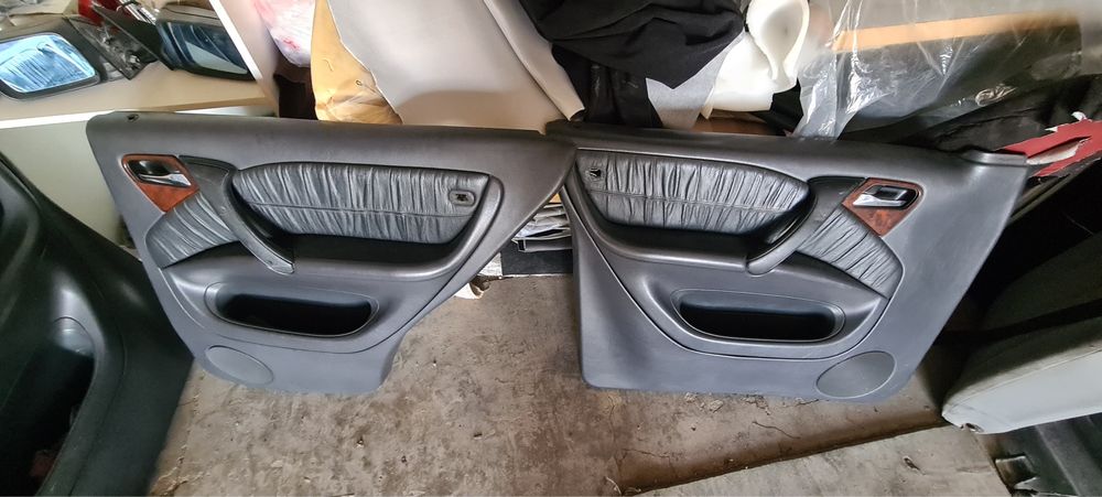 дверные карты кожа Mercedes-Benz ML270 оригинал
