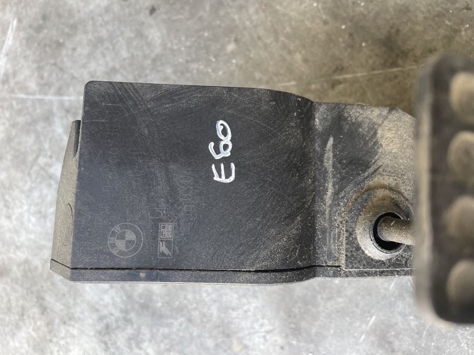 Pedala acceleratie BMW e60 e61 e63 e64 seria 5 6 europa