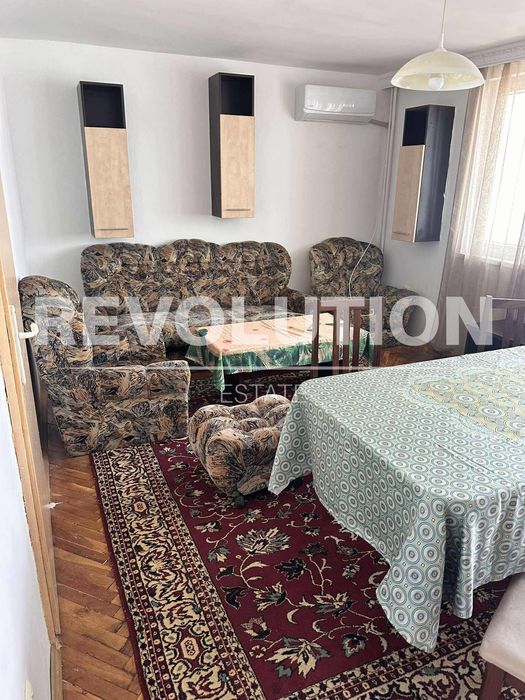 Дава се под наем Тристаен апартамент в Варна, Цветен квартал - 70 кв.м за 400 € - Снимка #3