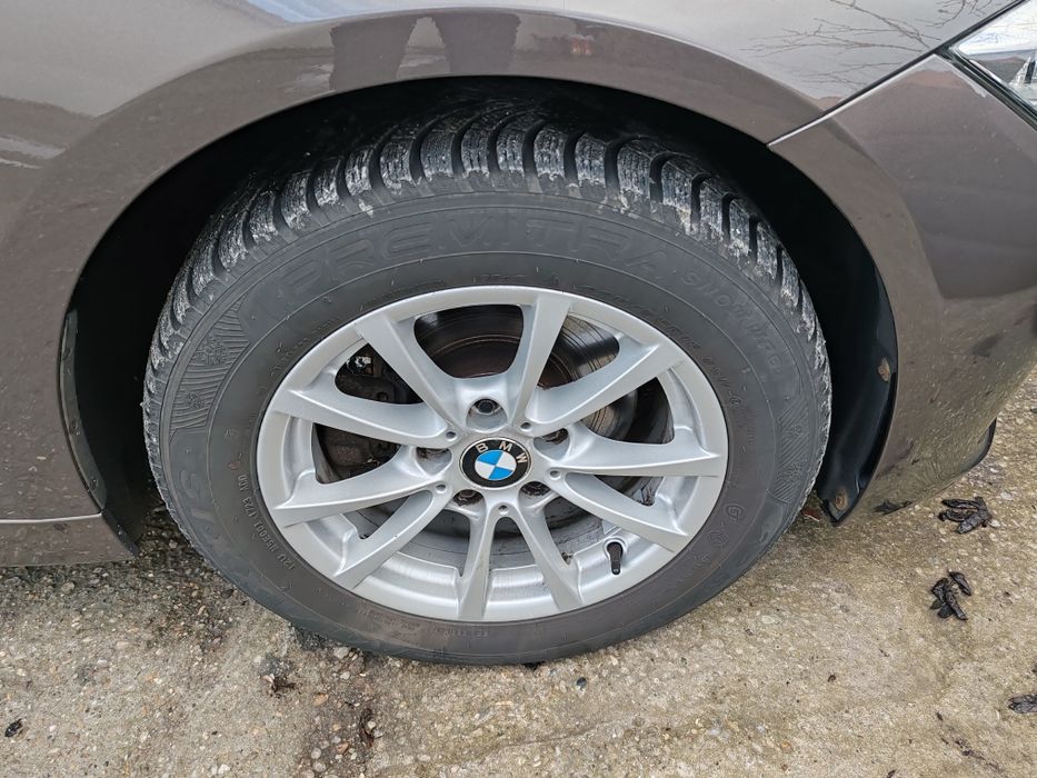 Jante BMW R16 cauciucuri noi iarna 225/55/16