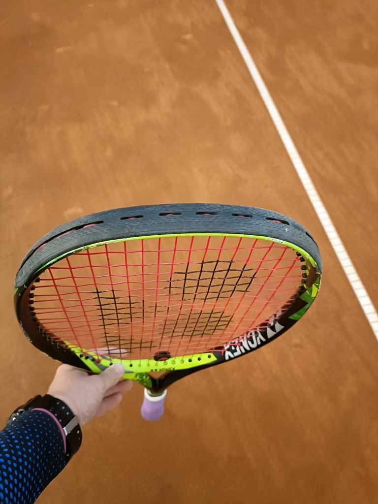 Racheta tenis Babolat și Yonnex