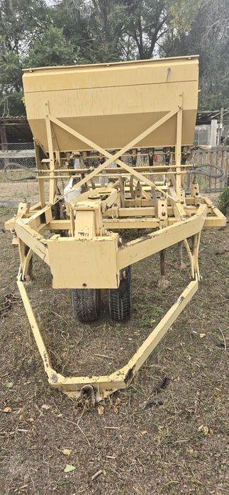 Сеялка-культиватор СКП-2,1 г2015