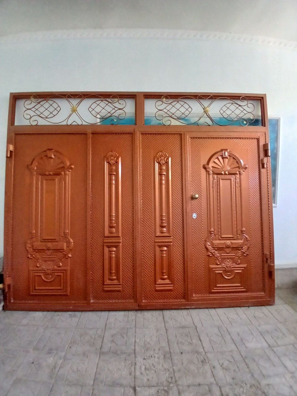 Дарвоза Сотилади !