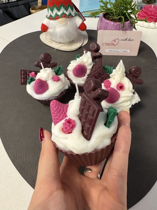 Ръчно направени свещи