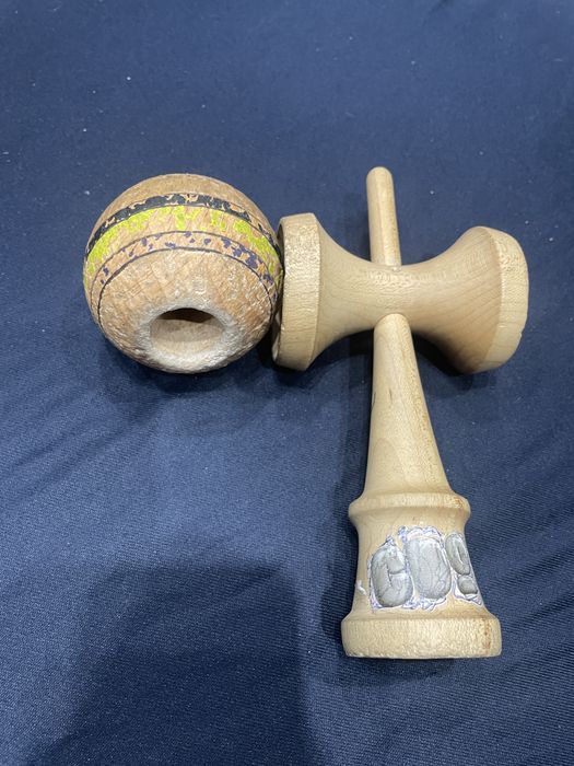 Kendama setup(krom-sweets)