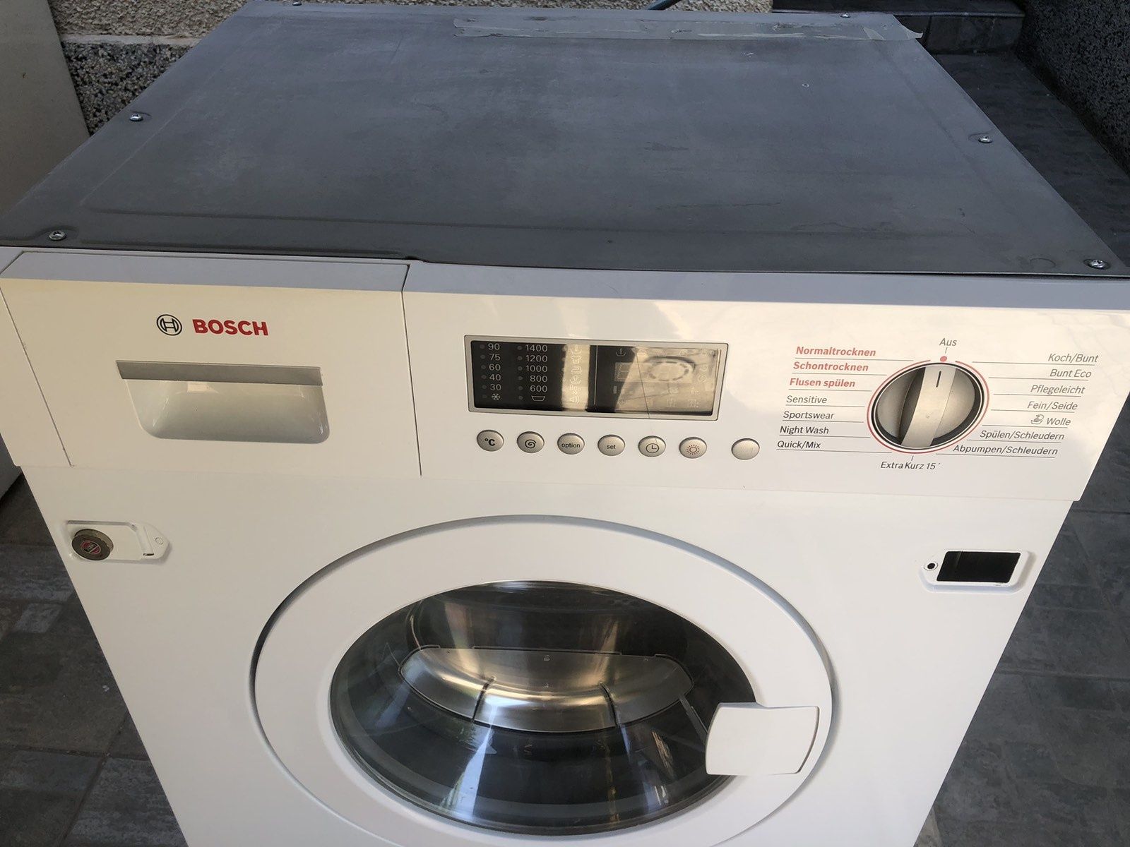 Пералня със сушилня Bosch 7/ 4 кг.за вграждане