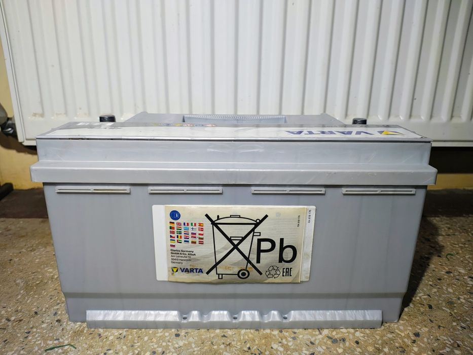 Baterie Varta silver 100Ah import.