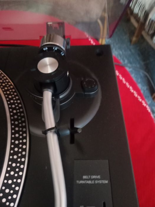 Грамофон Dual- belt drive.