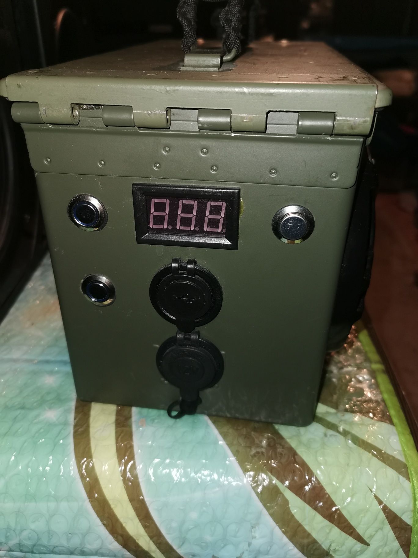 Cutie muzicală militară Ammo Can Boombox bluetooth. Sonos ZP 100