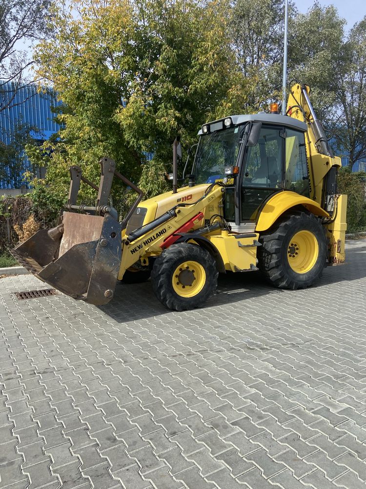 Buldo / Buldoexcavator Mini Excavator Bobcat de inchiriat