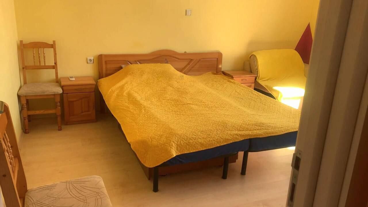 Етаж от Къща, за продажба, кв. Долно езерово
