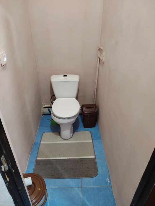 Срочно! Продаётся 2х комнатная квартира.