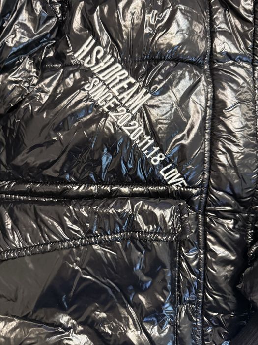 Дамско лъскаво зимно яке