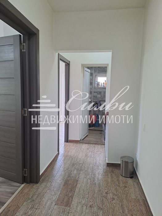 Продава се Тристаен апартамент в Шумен, Център - 74 кв.м за 1586 €/кв.м - Снимка #10