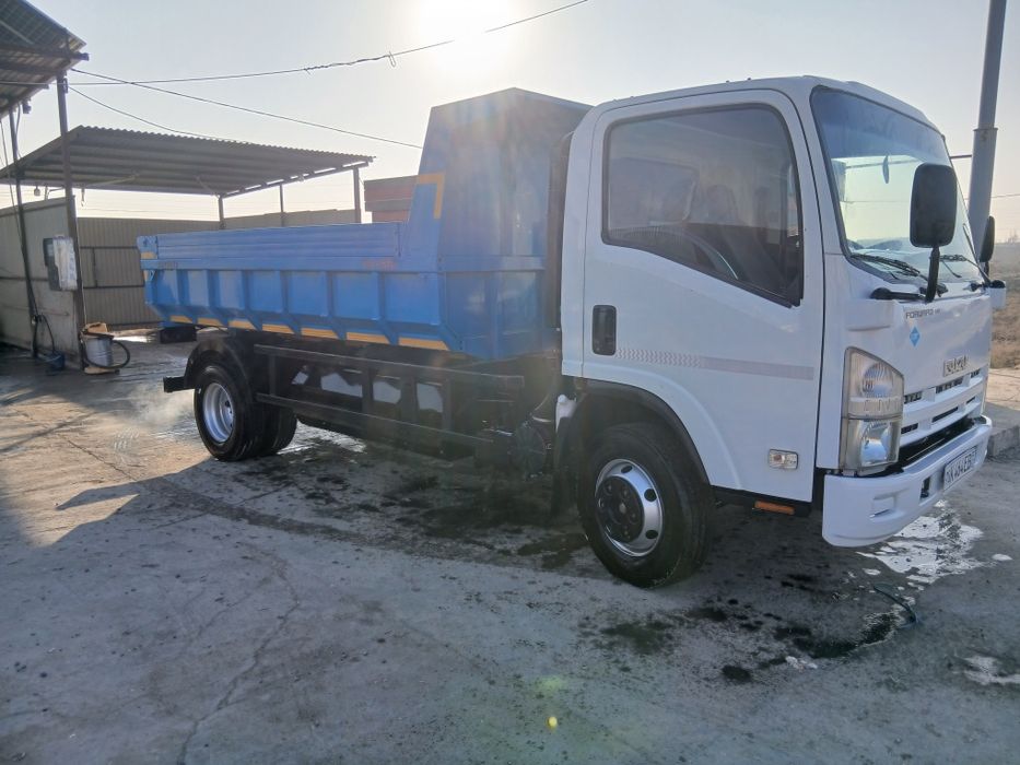 Исузи самасвал сотилади