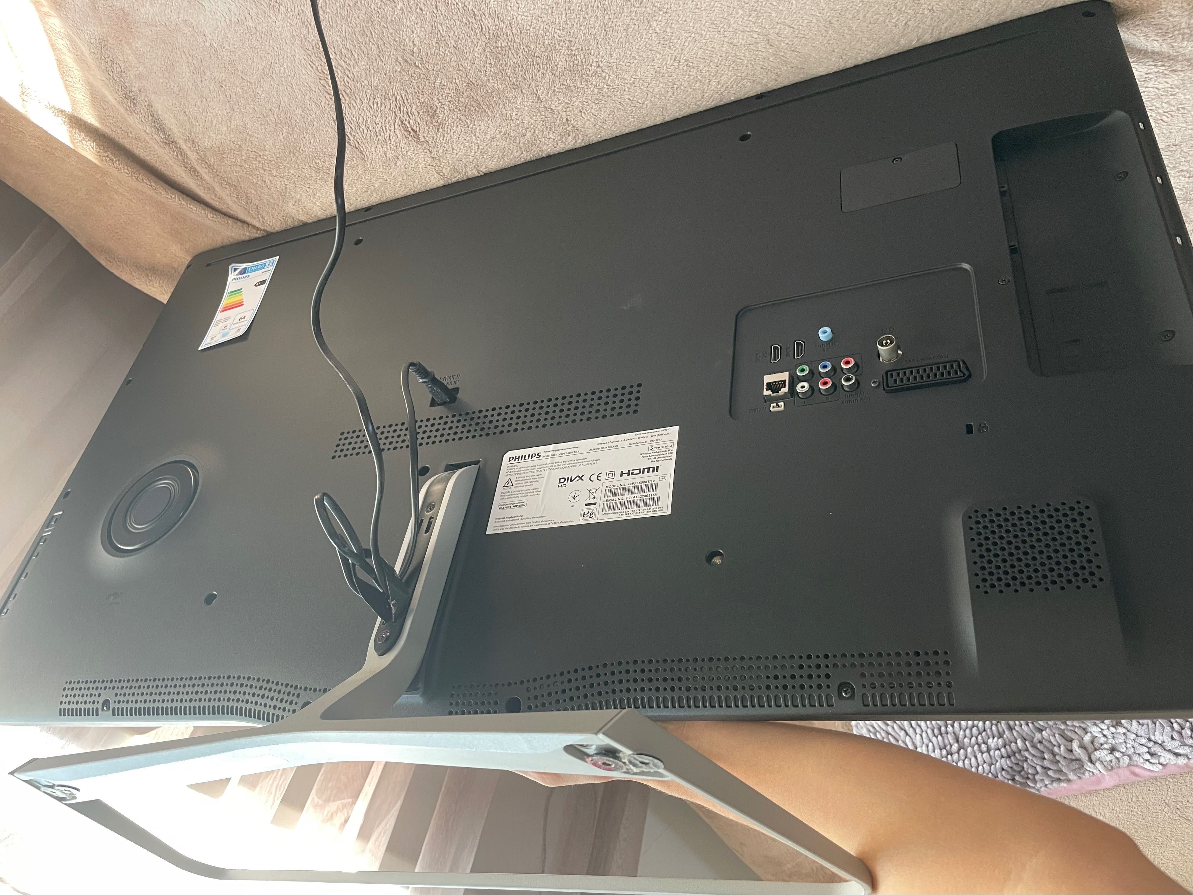 Телевизор Philips 43”