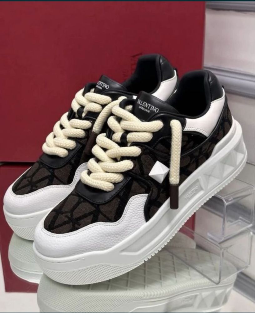 Adidasi Valentino Calitate Premium