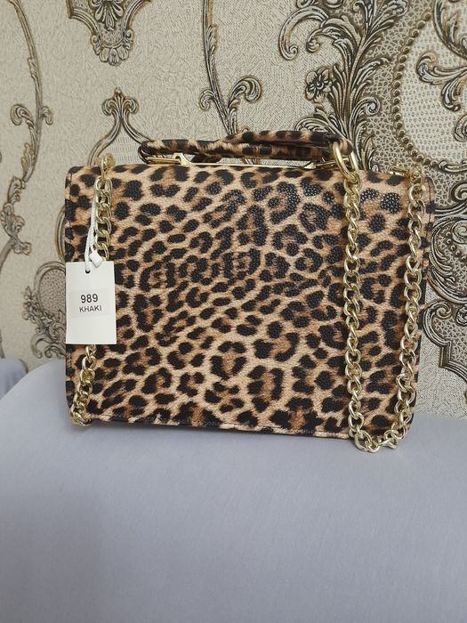 Сумочка модная .