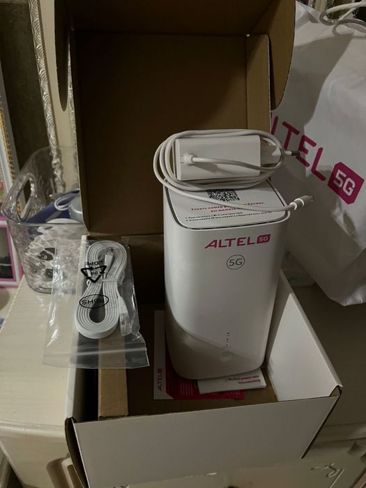 Роутер алтел 4G почти новая