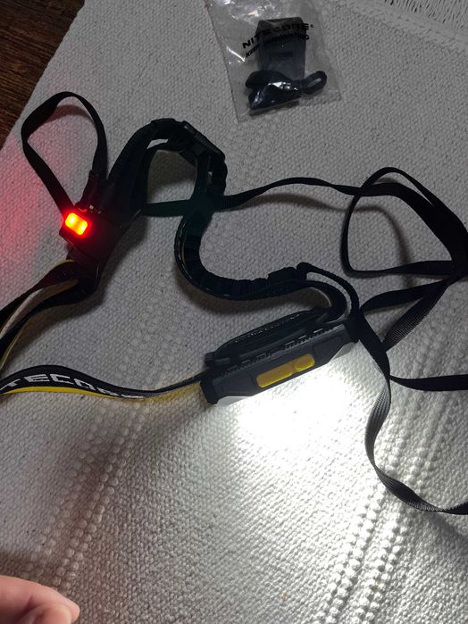 Lanterna frontala Nitecore HU2000