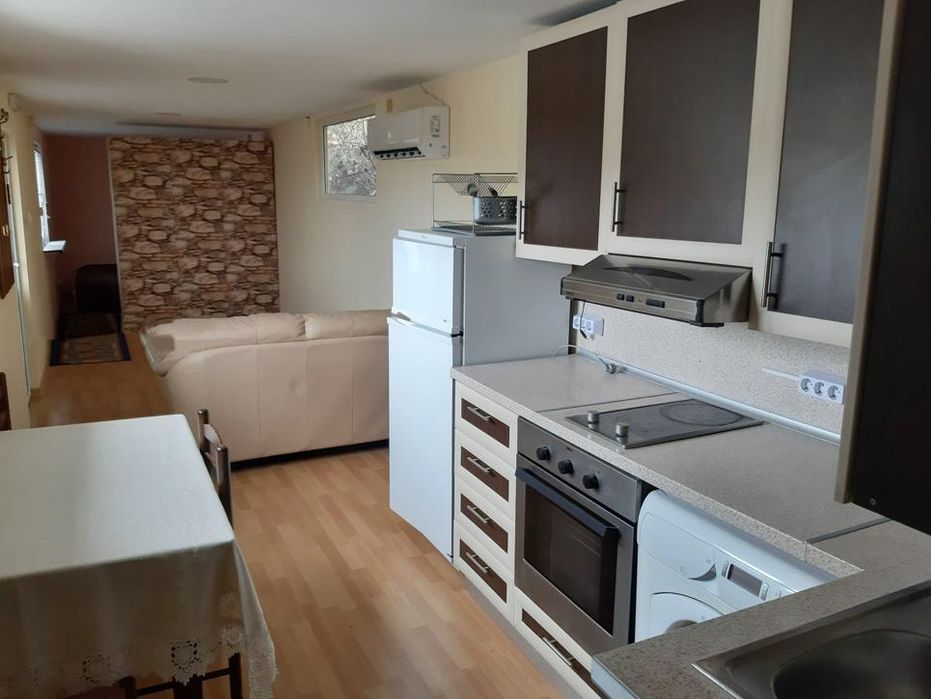 Дава се под наем Къща в София, Люлин 6 - 32 кв.м за 325 € - Снимка #1
