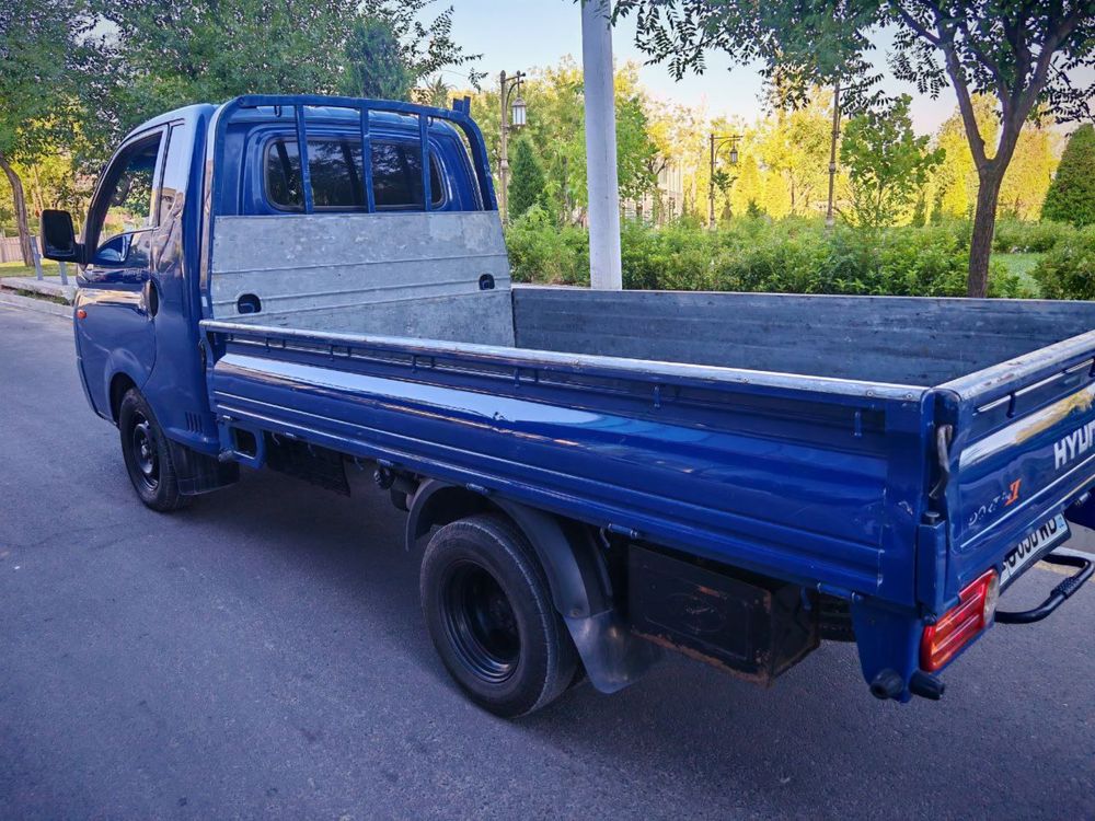 Hyundai Porter 2012 продается срочно своя