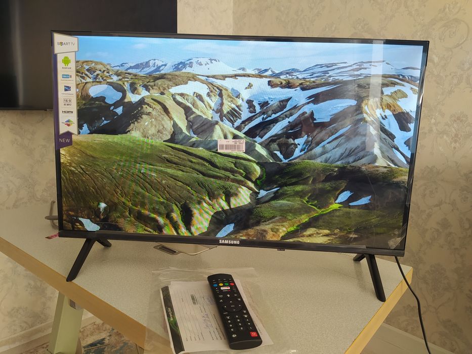 Телевизор Samsung Smart TV 32' (81см)