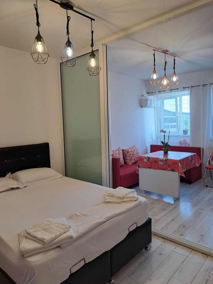Inchiriez garsoniera în regim hotelier