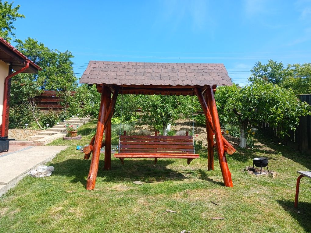 Vând leagan balansoar din lemn masiv rustic