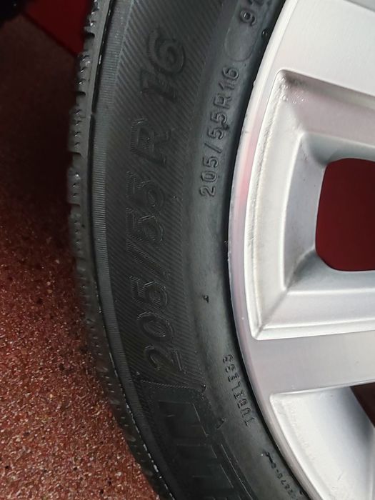 Jante aliaj WV Originale cauciucuri iarnă Michelin 205/55/16