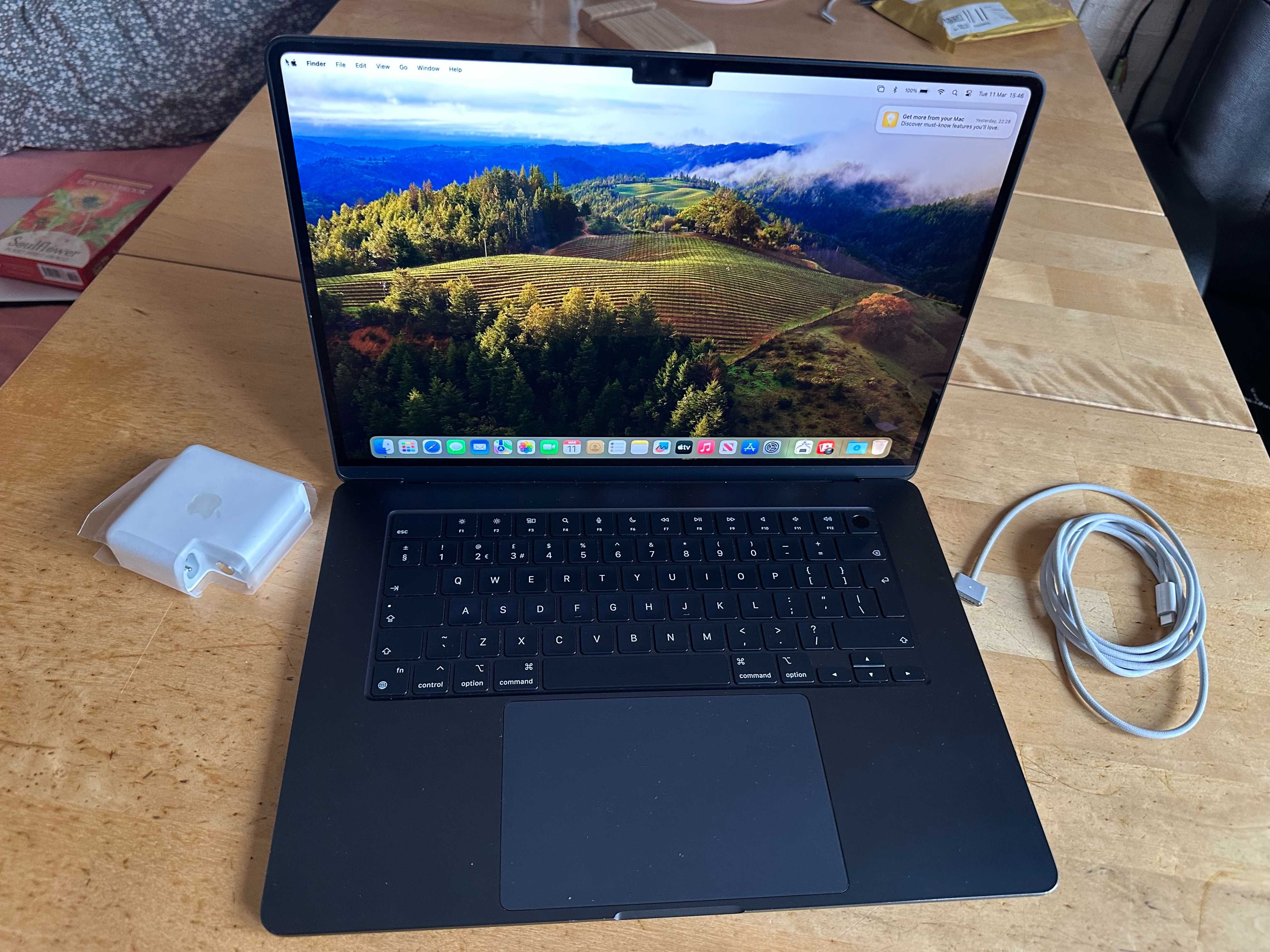 Apple Macbook Air A2941 M2 чип 15 инча 2023г