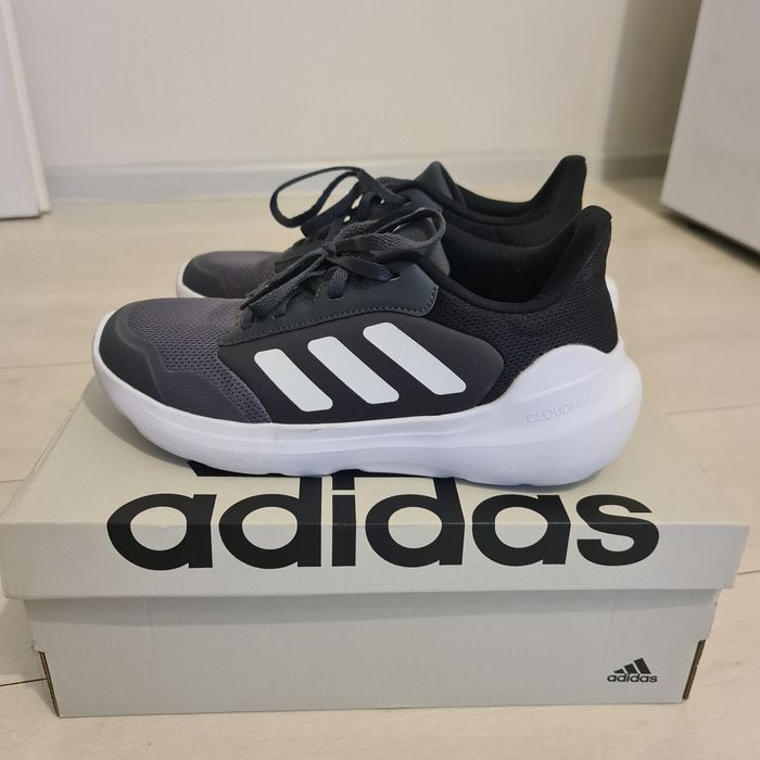 Adidasi Adidas 38,5
