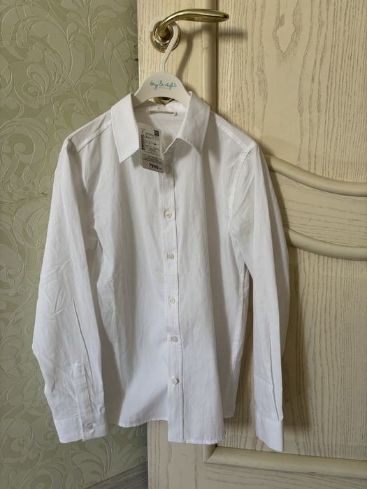 Белая рубашка на маличика