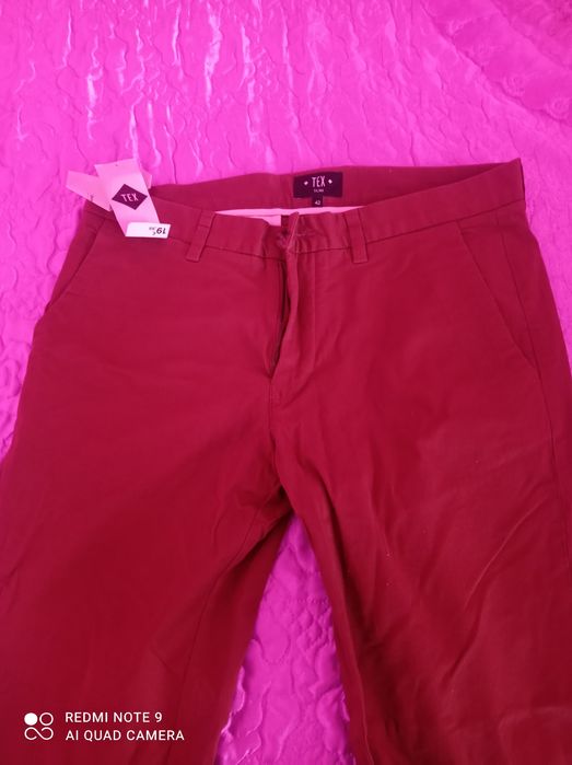 Продавам панталони размер 40,42,44 Бойката е 2лв