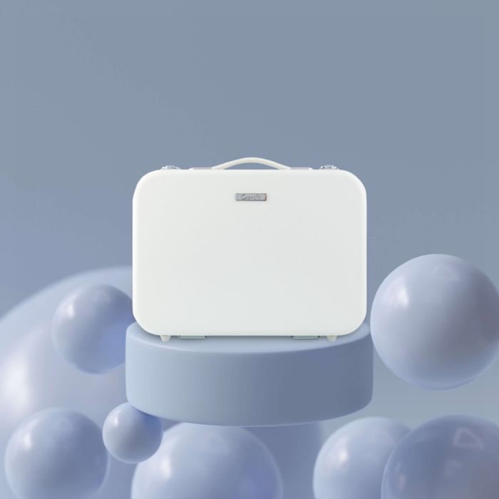 Кутия за грим бяла несесер чанта гримьорна куфар огледало