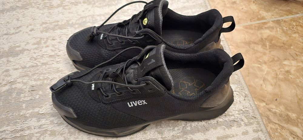 Pantofi adidasi protectia muncii UVEX