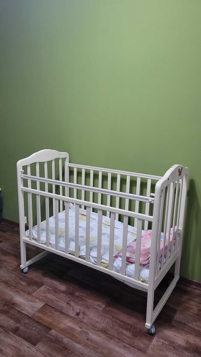 детская краватка 120 см х 60см + матрас