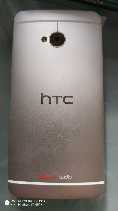 Vand HTC one / Urgent