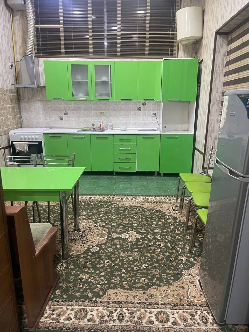 Беруни 18м²-32м² 1этаж 2отдельных кабинета офис
