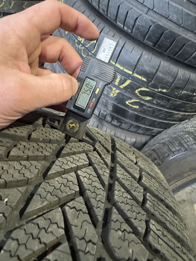 BMW 285 40 20 / 255 45 20 Bridgestone BMW