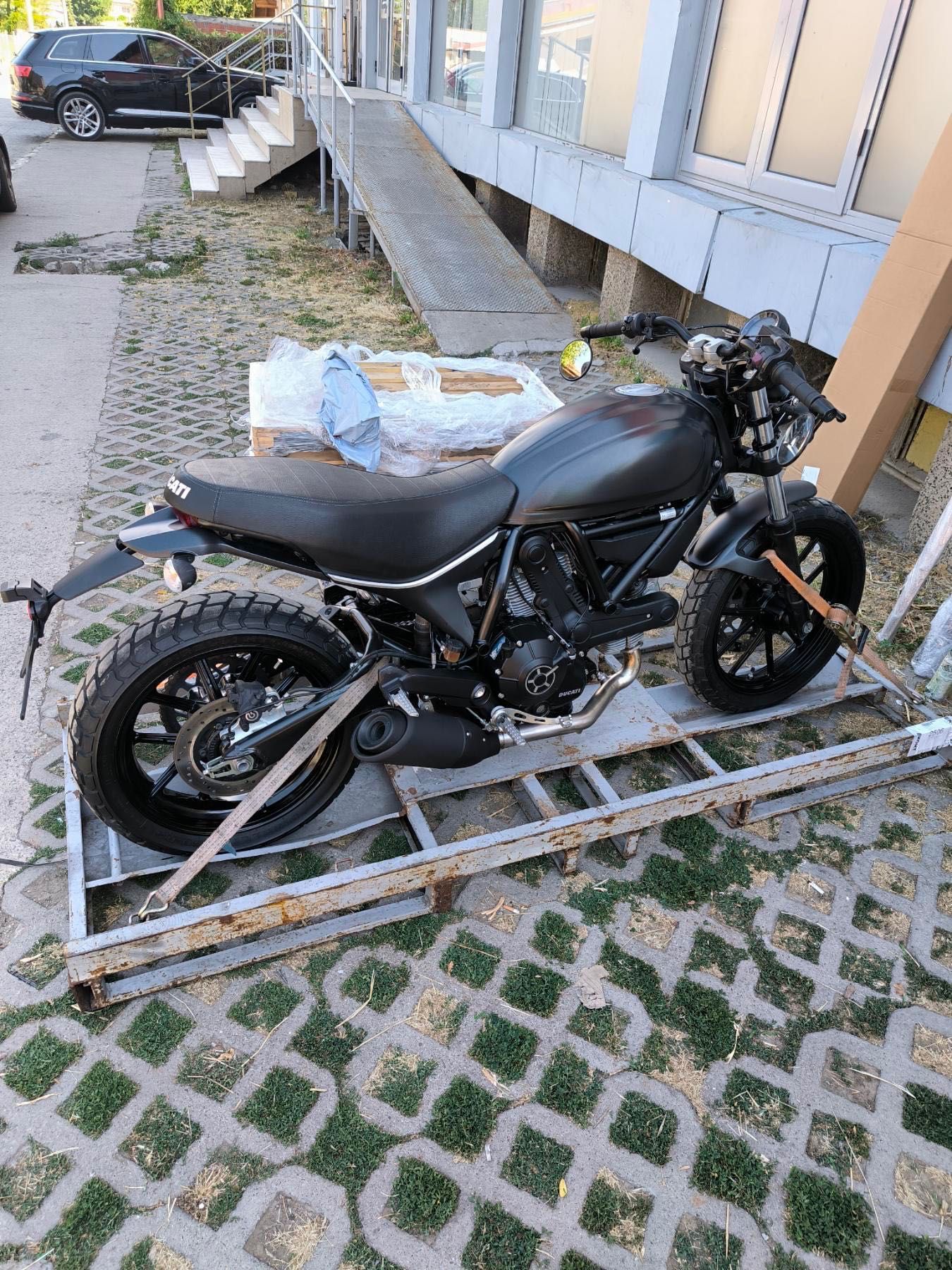 Ducati scrambler Мотор 400cc 2017