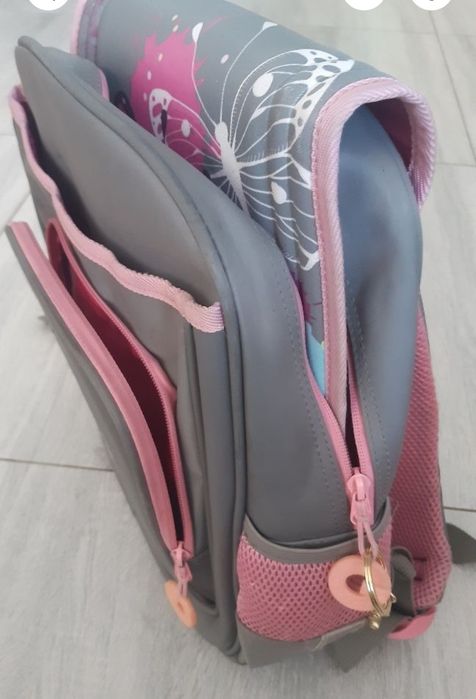 Школьный рюкзак для девочки, фирмы GRIZZLY