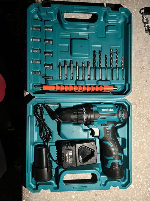 Винтоверт Makita