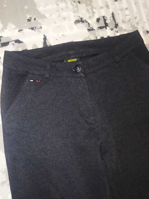 Джинсы брюки женские размер 28-29